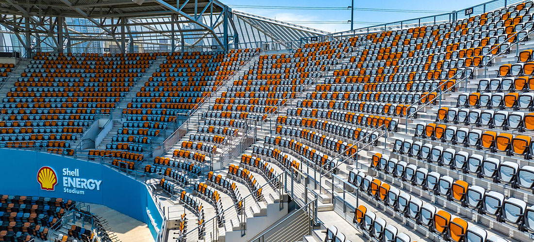 アメリカ・Shell Energy Stadiumの観客席にBATYLINE ISOを採用事例画像03